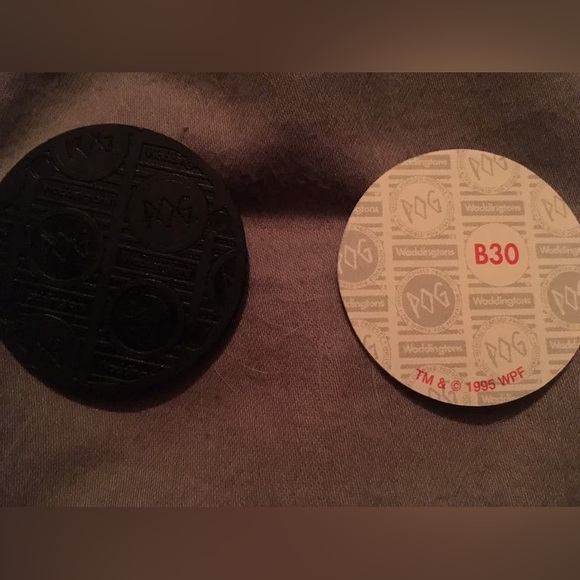 waddingtons batman pogs & slammers (selling as a lot) - Picture 2 of 7